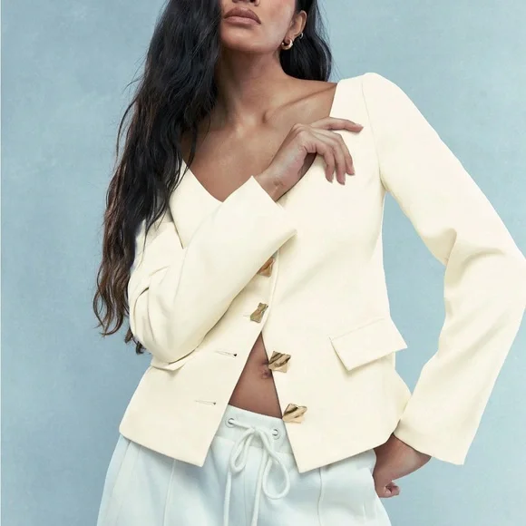 Cream Scoop neck Blazer Top with Gold Buttons - Picture 4 of 13